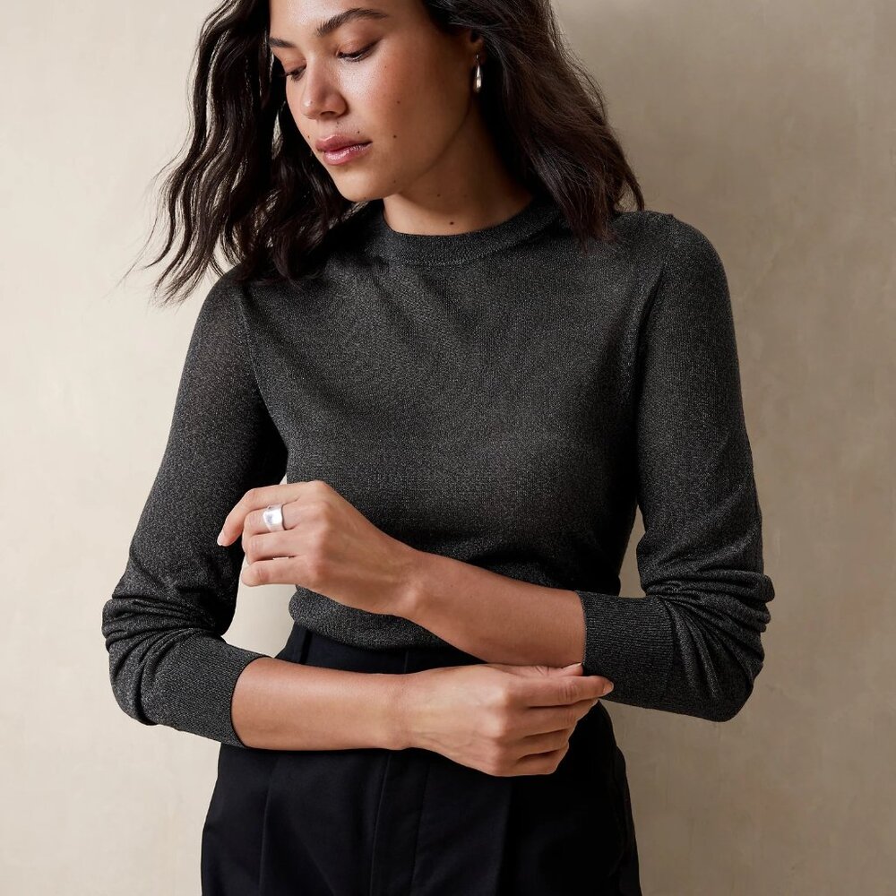 Banana Republic Luster Sweater Size Small